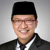 Prof. drg. Suryono, S.H., M.M., Ph.D. portrait
